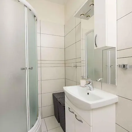 In - Riviera 8258 Ferienhaus Zadar