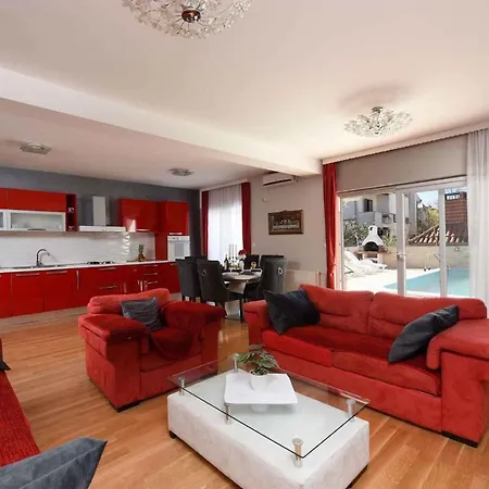 Ferienhaus In - Riviera 8258 Zadar